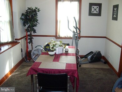 5807 Plumer Ave, Baltimore, MD 21206 - photo 4