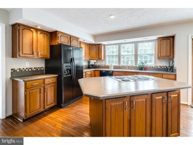 131 Preakness Dr, Mount Laurel, NJ 08054 - photo 7