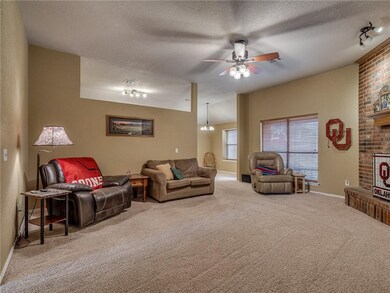 609 Night Hawk Dr, Norman, OK 73072 - photo 5