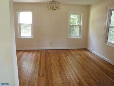 1822 Prospect Ridge Blvd, Haddon Heights, NJ 08035 - photo 2