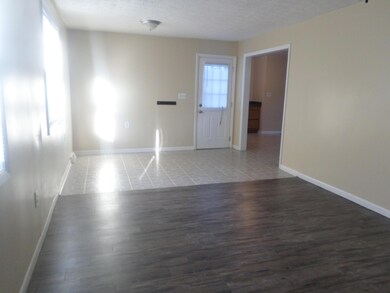 4055 Sexton Dr, Columbus, OH 43228 - photo 6