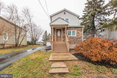 2922 E Walnut St, Colmar, PA 18915 - photo 2