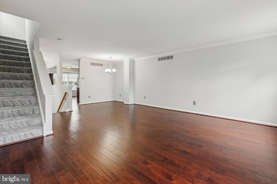 440 Pleasant Valley Dr, Conshohocken, PA 19428 - photo 2