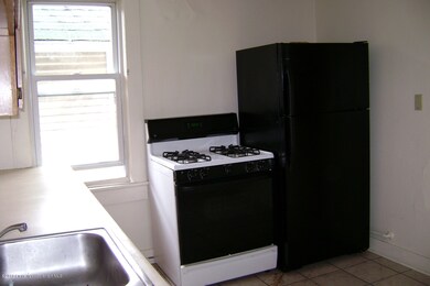 1322 Ash St, Scranton, PA 18510 - photo 2