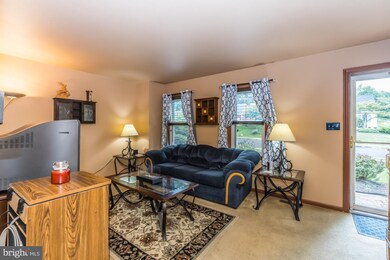 1576 S Jefferson Ct, Lancaster, PA 17602 - photo 5