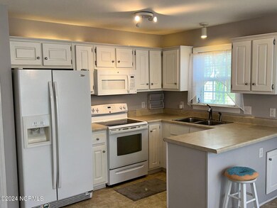 2614 Garland Rd, Winterville, NC 28590 - photo 5