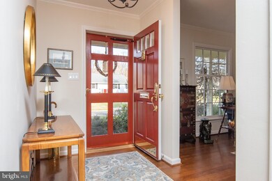 1101 Emerald Dr, Alexandria, VA 22308 - photo 3