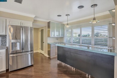 15770 E Peltier Rd, Acampo, CA 95220 - photo 4