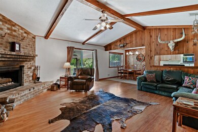 8202 Tye Ln, Pearland, TX 77584 - photo 5