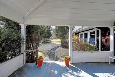 126 Willett Rd, Saunderstown, RI 02874 - photo 6