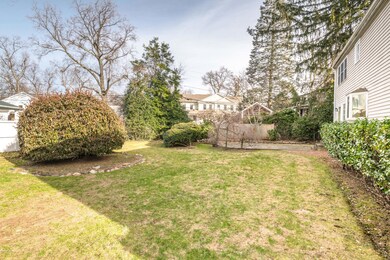 36 Lincoln Ave, Old Greenwich, CT 06870 - photo 4