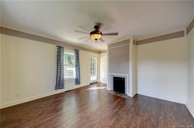 676 W Brooklyn Ave, Lancaster, SC 29720 - photo 6