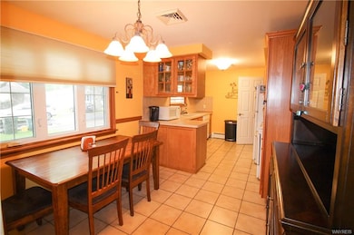 364 Oakdale Dr, North Tonawanda, NY 14120 - photo 4