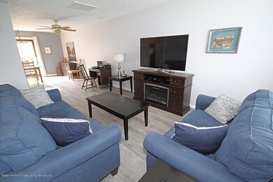 44 Arrowood Ct unit 610, Staten Island, NY 10309 - photo 3