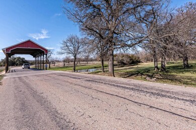1522 Lakeside Trail, Whitney, TX 76692 - photo 3