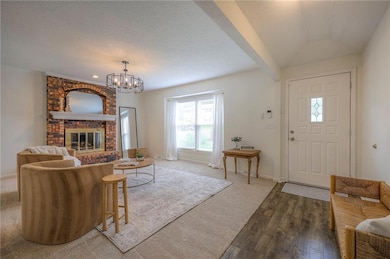 124 Bittersweet Ln, Lansing, KS 66043 - photo 5