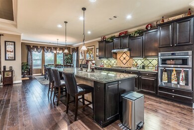 Fabulous gourmet kitchen with granite and end cabi