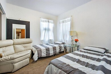 3013 Laurel Ridge Cir, Riviera Beach, FL 33404 - photo 5