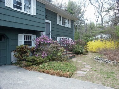 7 Lois Dr, Walpole, MA 02081 - photo 2