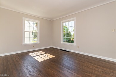 117 Arlington Cir, Wickliffe, OH 44092 - photo 7