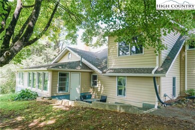 5724 Old 421 S, Deep Gap, NC 28618 - photo 3