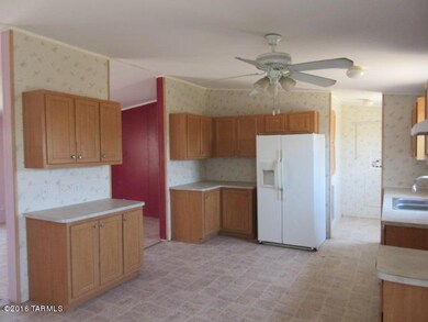 UNIT 2 KITCHEN (2)