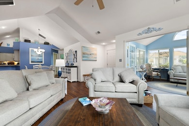 371 Chateau Place, Bronston, KY 42518 - photo 5