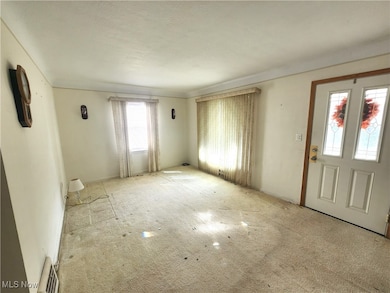 20921 Westport Ave, Euclid, OH 44123 - photo 7