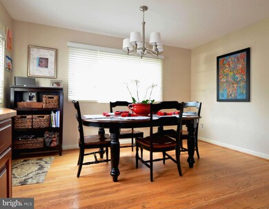 2120 Sweetbrier Ln, Lutherville Timonium, MD 21093 - photo 7