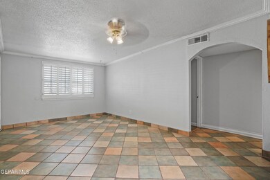 404 Kelvin Ave, El Paso, TX 79915 - photo 4