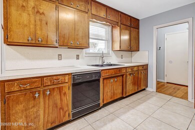 1938 Landwood St, Jacksonville, FL 32211 - photo 6