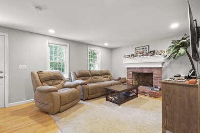 4 Thom Ave, Bourne, MA 02532 - photo 6