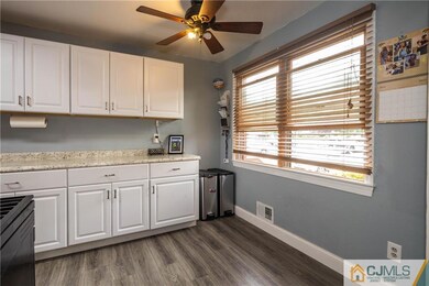 0-93A Beverly Hill Terrace unit 9301, Woodbridge Proper, NJ 07095 - photo 7