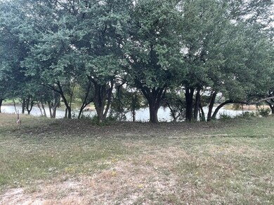 505 Acorn Trail, Granbury, TX 76049 - photo 2