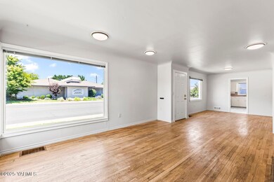 1108 Summitview Ave029