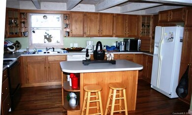 44 Buck House Rd unit 4, Mars Hill, NC 28754 - photo 5