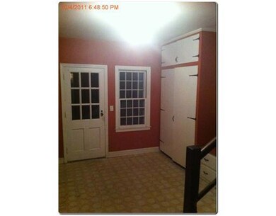 Entry. SIDE ENTRY FOYER / MUDROOM (THERE IS ALSO A