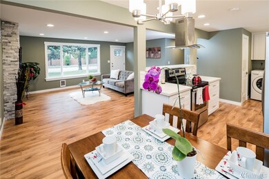 903 Center Rd, Everett, WA 98204 - photo 6