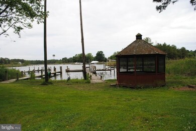 22069 Harrington Park Rd, Rock Hall, MD 21661 - photo 4