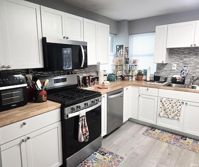 1746 W Sycamore St, Kokomo, IN 46901 - photo 3