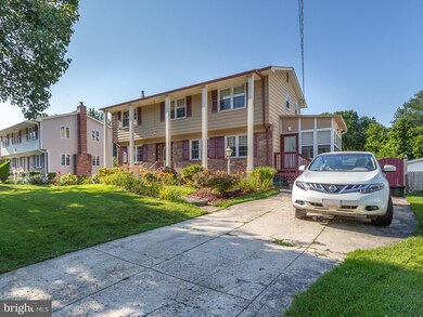 7313 Longbranch Dr, New Carrollton, MD 20784 - photo 3