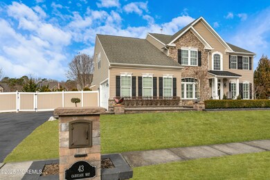 43 Carriage Way