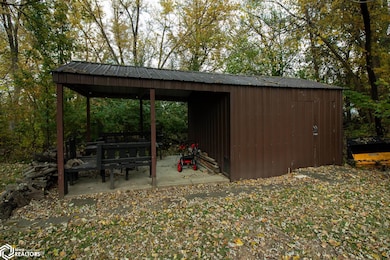 1939 Gladstone St, Ottumwa, IA 52501 - photo 4