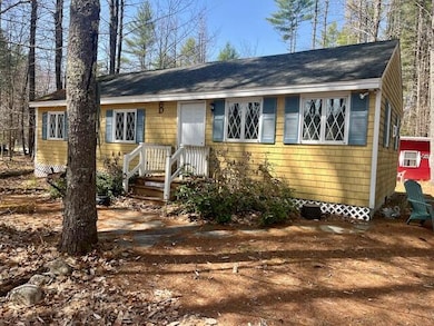 87 Gore Road Front of home
