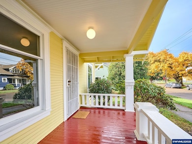 308 A St, Silverton, OR 97381 - photo 2