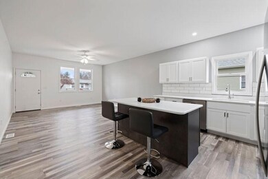 204 W 12th St, La Porte, IN 46350 - photo 6