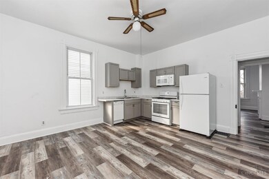 2175 Sohn St, Cincinnati, OH 45219 - photo 3