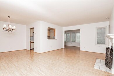 4631 Four Seasons Terrace unit B, Glen Allen, VA 23060 - photo 4