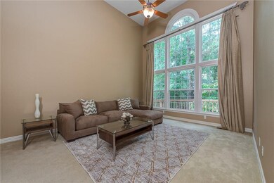 305 Laurinda Dr Bentonville, AR 72712