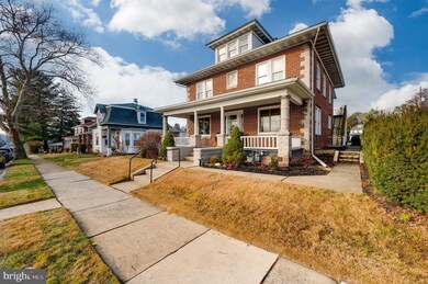 2021 Noble St, Reading, PA 19609 - photo 2